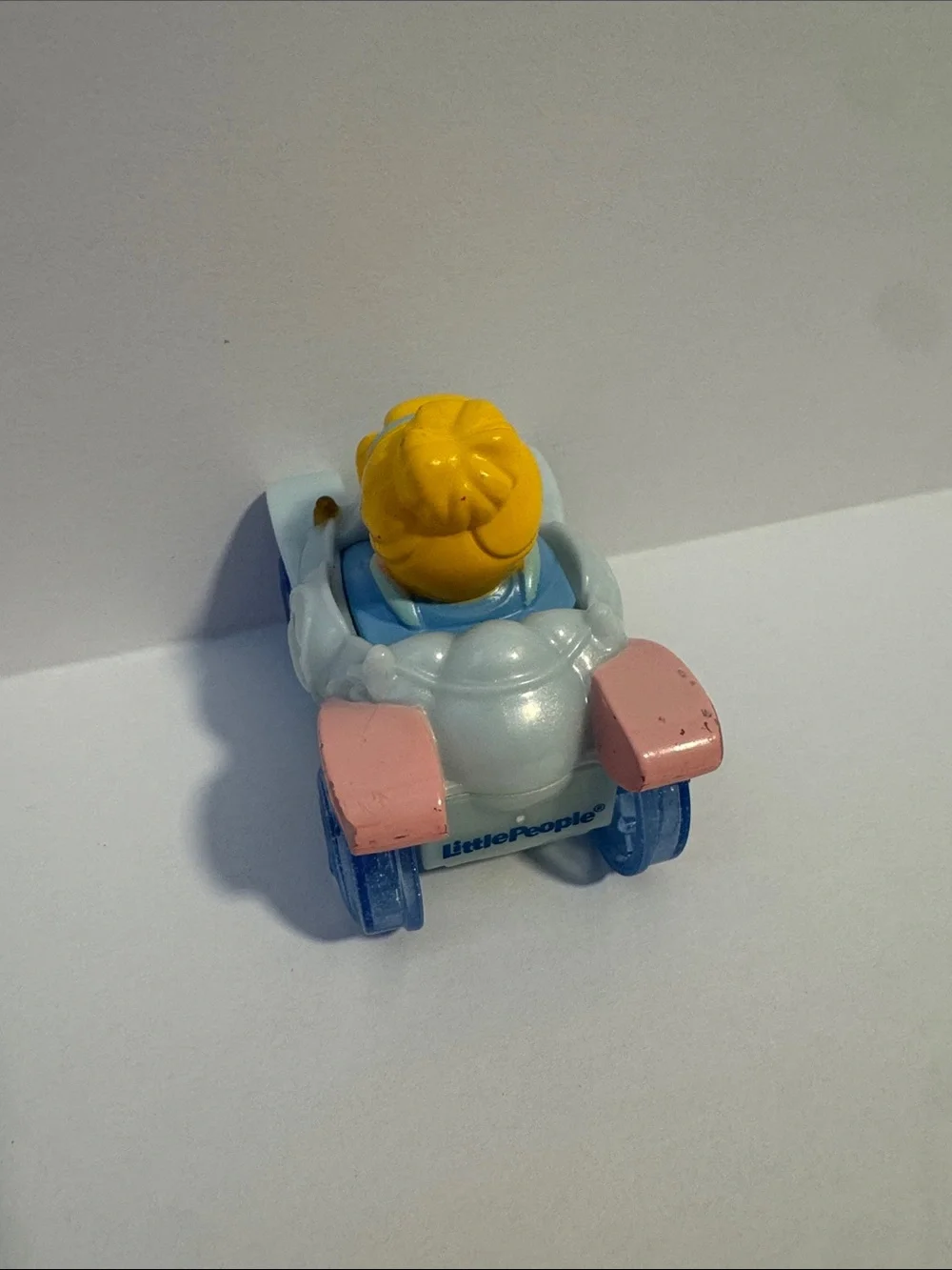 Fisher-Price Little People Wheelies Cinderella in Carriage